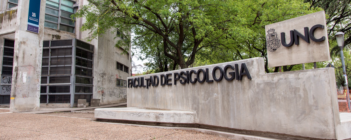 Facultad de Psicologia Logo